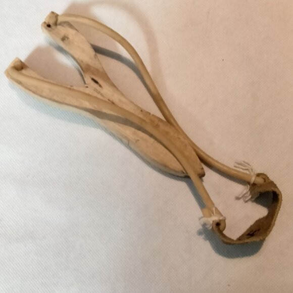 Handmade Wooden Slingshot Rubber Strands Leather Catapult- need initials and rul - Picture 2 of 4